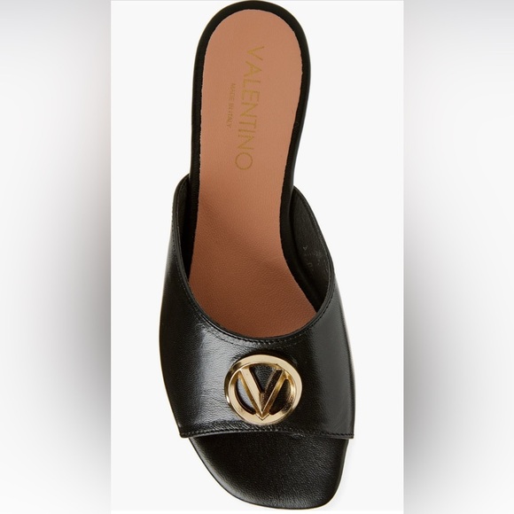 VALENTINO by Mario Valentino Armonia Slide
Black Sandal (Women)/size 6 - Picture 6 of 16